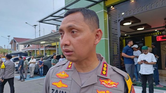  Kapolres Metro Tangerangan Kota, Kombes Pol Zain Dwi Nugroho