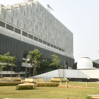 67 Ribu Orang Kunjungi TIM dan 5.500 ke Planetarium saat Libur Akhir Tahun