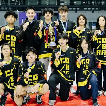 Tim Hoki Es Indonesia Golden Cobras U-16 Raih Gelar Juara Bangkok Paradise Cup 2025