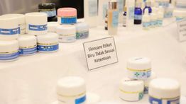 BPOM Ingatkan Konsumen, Skincare Etiket Biru Harus Sesuai Resep Dokter