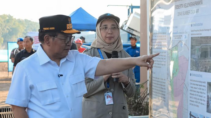 Pramono Anung Tinjau Pembangunan Rumah Pompa Ancol, Selasa, 7 April 2026.