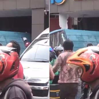 Viral Angkot Tabrak Kios Kacamata di Depok Hingga Terbalik