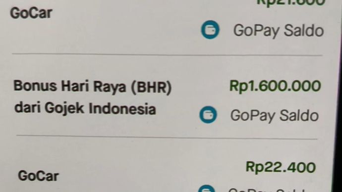 Driver ojek online mulai menerima pencairan Bonus Hari Raya (BHR). 