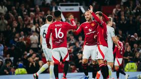 Manchester United berhasil meraih kemenangan besar atas Barnsley FC dengan skor 7-0 dalam babak ketiga Piala Liga Inggris di Stadion Old Trafford pada Rabu dini hari tadi, 18 September 2024.