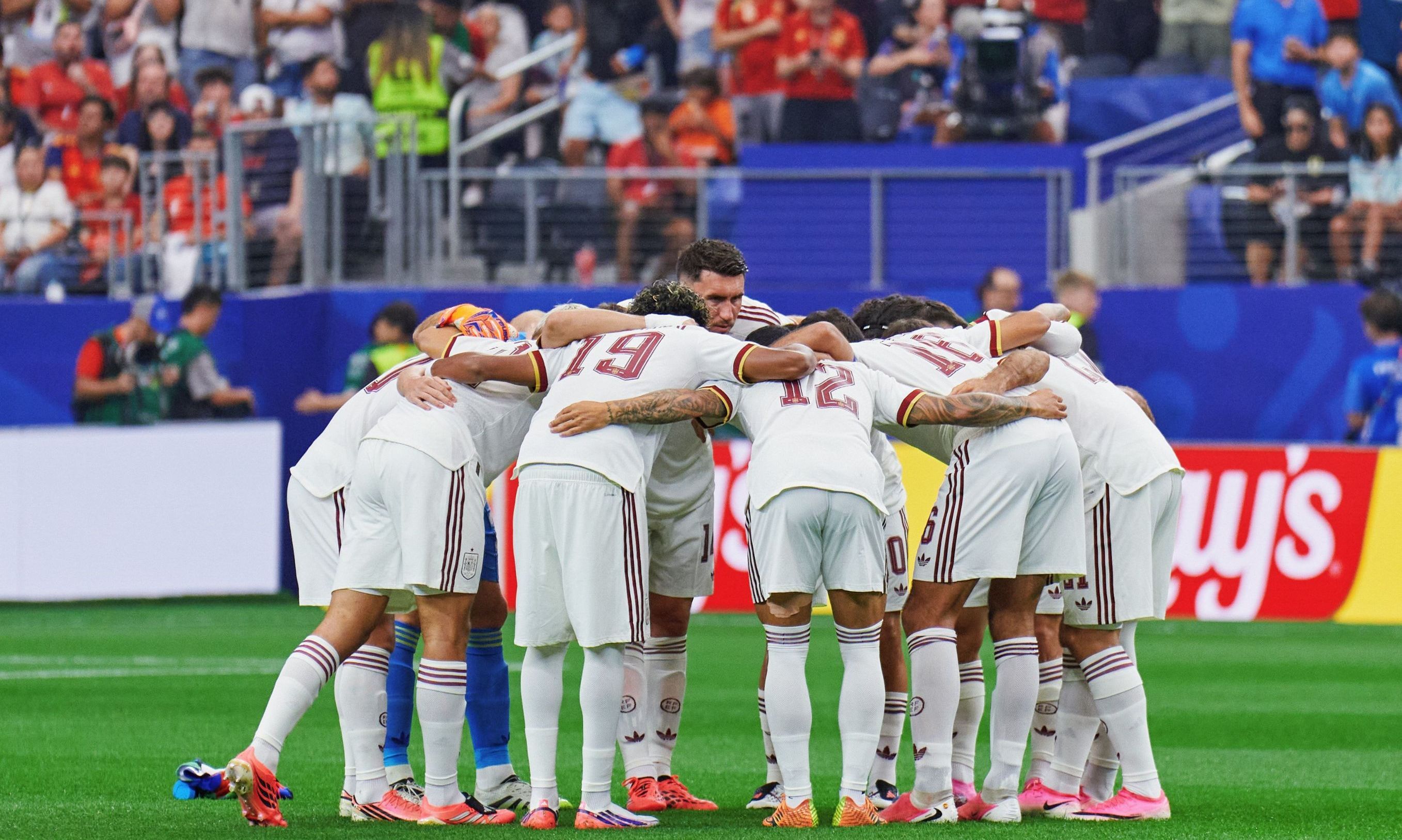 Spanyol <b>(X: Timnas Spanyol)</b>