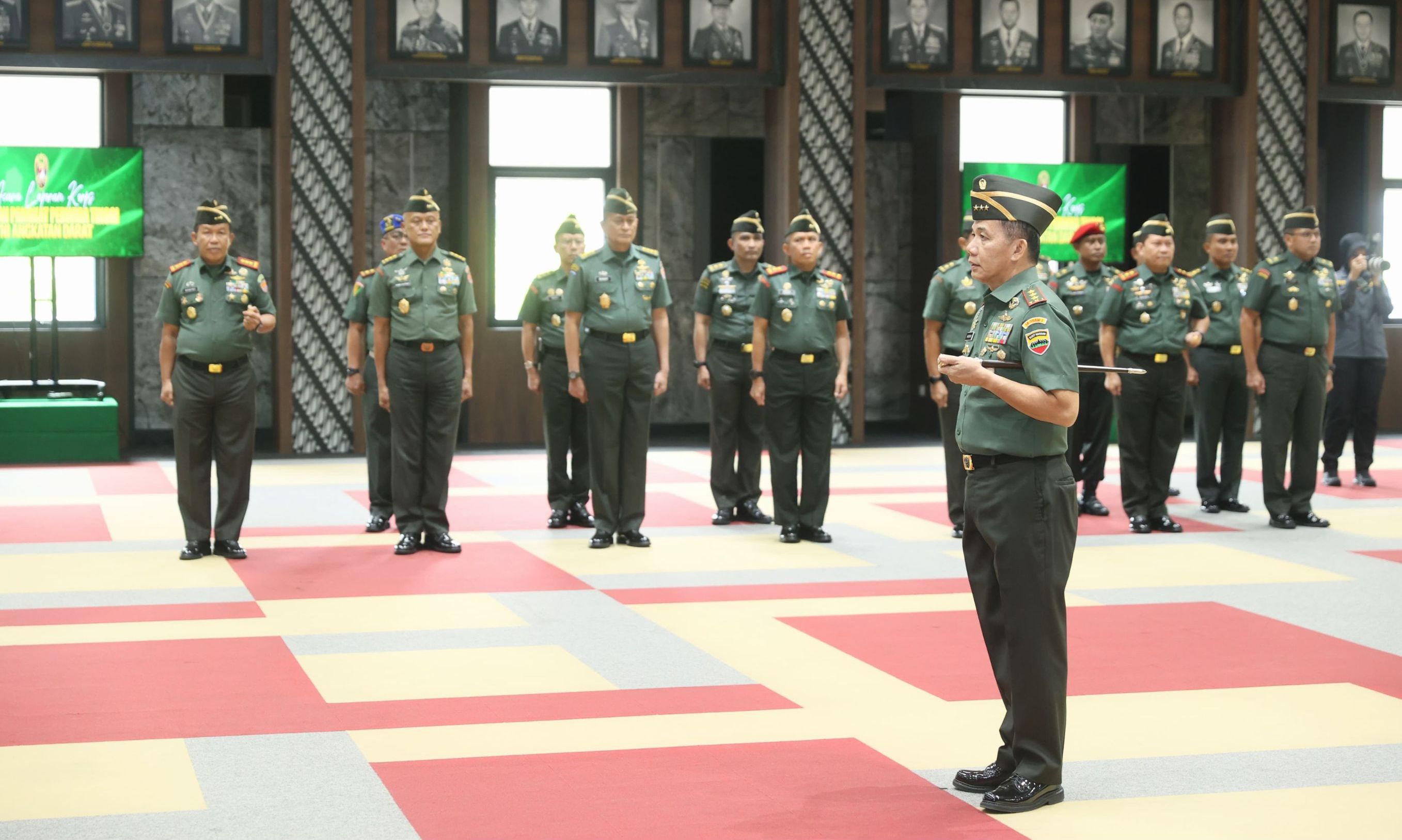 Wakasad Terima Laporan Korps Kenaikan Pangkat 12 Pati TNI AD <b>(Istimewa)</b>