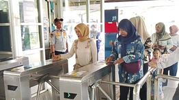 Tarif Rp1 TransJakarta Diserbu Penumpang Saat Hari Angkutan Nasional 2026
