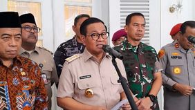 Gubernur DKI Jakarta, Pramono Anung menyampaikan layanan Transjabodetabek dipastikan saat ini sudah kembali berjalan normal.