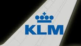 Maskapai KLM Royal Dutch Airlines mengumumkan akan membatalkan sebanyak 160 penerbangan di kawasan Eropa pada bulan depan akibat meningkatnya biaya bahan bakar.