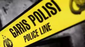 Warga Jalan Raya Jangari, Kecamatan Mande, Kabupaten Cianjur, dikejutkan oleh insiden tragis. Seorang pria, UJ (31) dilaporkan nekat mengakhiri hidupnya dengan cara melompat dari atas sebuah menara telekomunikasi, pada Jumat, 18 Juli 2025 sore.