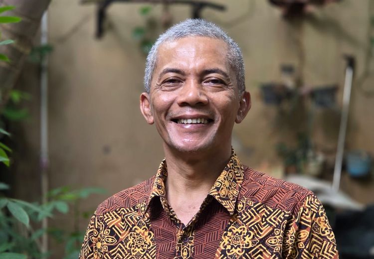 Dari Rekening Nasabah ke Tambang, IAW: Rakyat Jangan Dipaksa Mewarisi Bencana