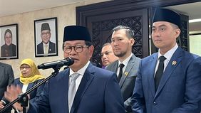 Gubernur DKI Jakarta, Pramono Anung memastikan proyek penataan Jalan Rasuna Said kini memasuki tahap akhir. Proyek yang mencakup pembongkaran tiang monorel mangkrak serta revitalisasi trotoar di kawasan strategis Jakarta Selatan.