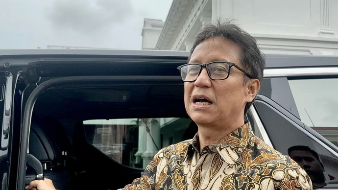 Menteri Kesehatan Budi Gunadi Sadikin menjawab pertanyaan wartawan saat dia ditemui selepas menghadap Presiden RI Prabowo Subianto di kompleks Istana Kepresidenan RI, Jakarta, Rabu (26/2/2025). 