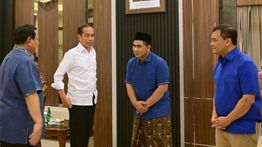 Momen Pertemuan Prabowo, Jokowi dan Ahmad Luthfi-Taj Yasin