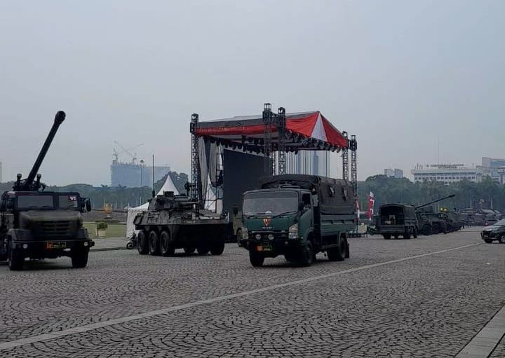 Persiapan HUT TNI di Monas <b>(NTVNews.id/ Adiansyah)</b>