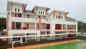 Kementerian Pekerjaan Umum (PU) memastikan progres pembangunan dan renovasi fasilitas sekolah rakyat berjalan sesuai target. 