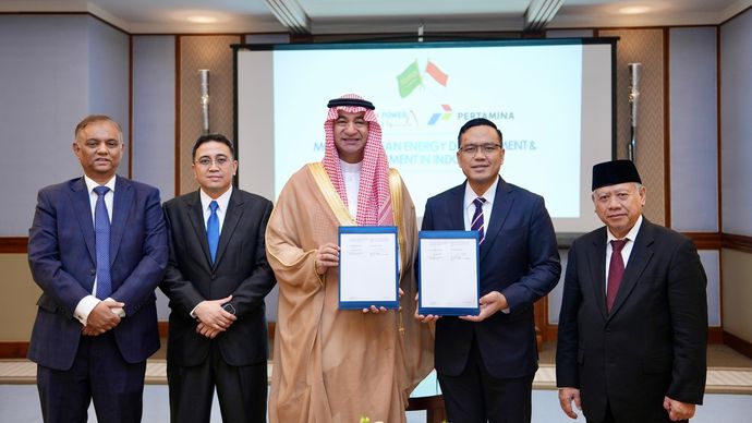 Kembangkan Teknologi Energi Bersih Skala Global, Pertamina Gandeng ACWA Power Arab Saudi