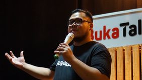 Kejaksaan Agung (Kejagung) menjemput paksa Ibrahim Arief, seorang konsultan yang pernah diperiksa sebagai saksi kasus dugaan korupsi dalam pengadaan Chromebook di Kemendikbudristek pada tahun 2019—2022.