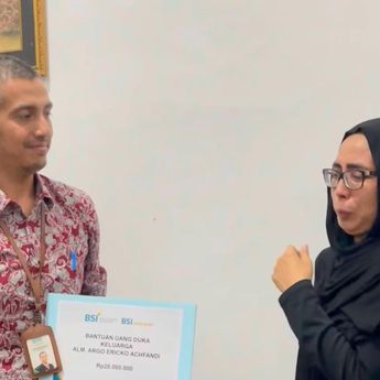 BSI Maslahat Kunjungi Keluarga Almarhum Argo Ericko Achfandi, Sampaikan Santunan dan Duka Cita