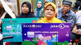 Dinas Sosial (Dinsos) Provinsi DKI Jakarta kembali mencairkan bantuan sosial (bansos) Pemenuhan Kebutuhan Dasar (PKD) berupa Kartu Lansia Jakarta (KLJ), Kartu Anak Jakarta (KAJ), dan Kartu Penyandang Disabilitas Jakarta (KPDJ) kepada ribuan penerima 
