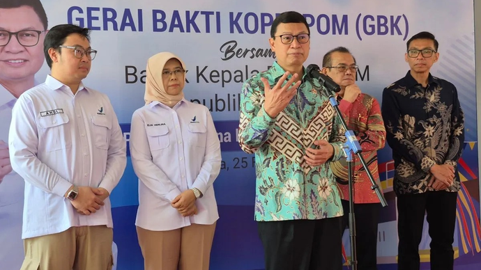 Kepala Badan Pengawas Obat dan Makanan (BPOM) Taruna Ikrar (tengah) dalam konferensi pers di Jakarta, Rabu 25 Februari 2026. ANTARA/Sean Filo Muhamad.