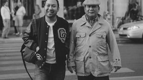 Putra Prabowo Subianto, Didit Hediprasetyo, baru-baru ini mengambil inisiatif untuk mendesain jaket khusus yang akan dipakai oleh Presiden RI Joko Widodo (Jokowi) dalam rangka perayaan HUT Ke-79 RI.