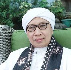 Setelah Imsak Masih Boleh Makan? Begini Kata Buya Yahya