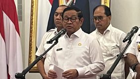 Gubernur DKI Jakarta Pramono Anung menegaskan bahwa seluruh perusahaan di Jakarta wajib menerapkan Upah Minimum Provinsi (UMP) DKI Jakarta tahun 2026 yang telah resmi ditetapkan.
