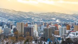 20 Orang Terjebak Lebih dari Lima Jam Dalam Lift Gedung Pencakar Langit