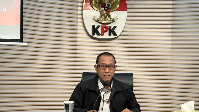 Pelaksana Tugas Direktur Penyidikan Komisi Pemberantasan Korupsi Achmad Taufik Husein memberikan keterangan di Gedung Merah Putih KPK, Jakarta, Rabu, 1 Juli 2026