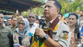 Menteri Dalam Negeri (Mendagri) Muhammad Tito Karnavian menegaskan bahwa Presiden Prabowo Subianto memberikan perhatian besar terhadap pemenuhan kebutuhan dasar masyarakat, termasuk penyediaan hunian yang layak.
