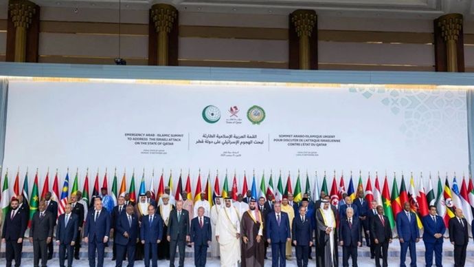 Sejumlah pemimpin negara Arab, Liga Arab dan pejabat negara anggota OKI menghadiri KTT Doha, Qatar, Senin, 15 September 2025.