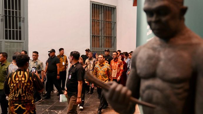 Menbud Fadli Zon Tegaskan Posisi Indonesia sebagai Peradaban Tertua Dunia di Pameran 130 Tahun Pithecanthropus Erectus