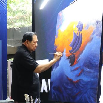 HUT Demokrat, SBY Persembahkan Lukisan "Only The Strong" kepada Kader