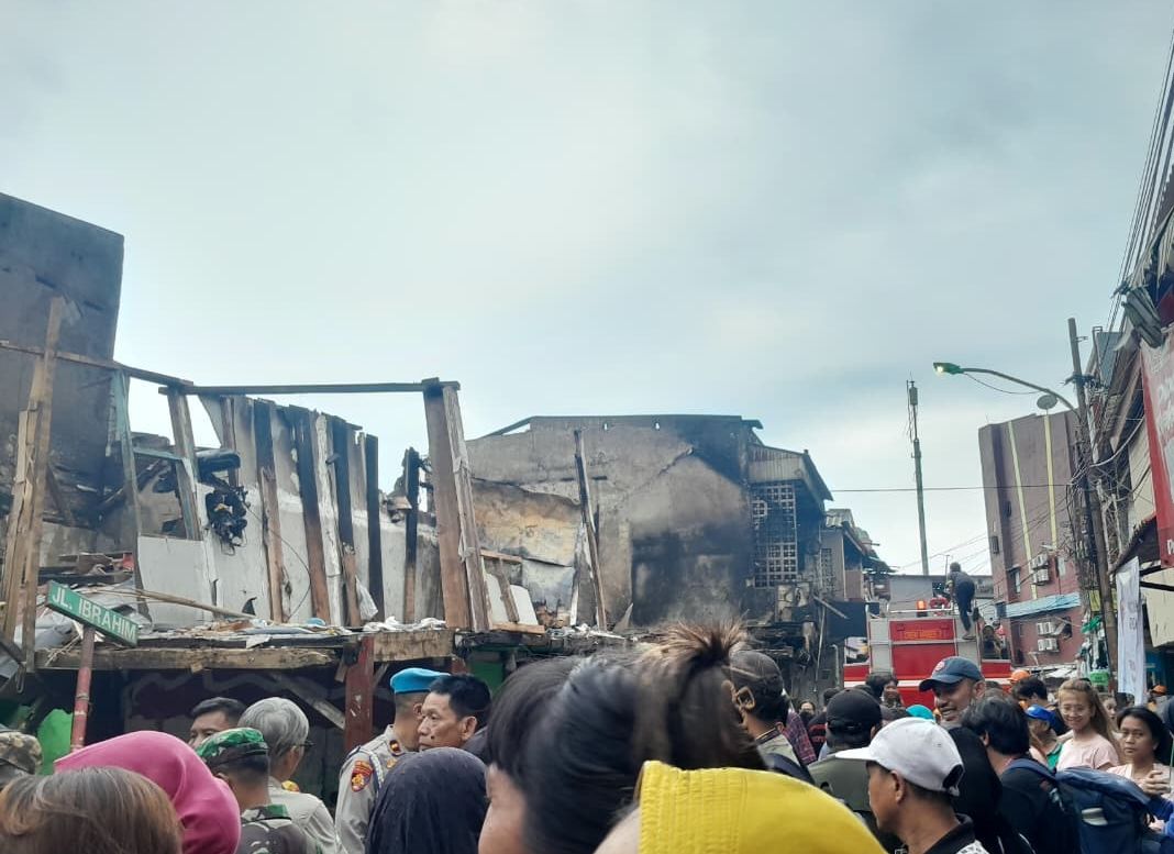 Kebakaran Taman Sari Jakbar <b>(NTVNews.id/ Adiansyah)</b>