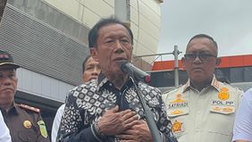 Pembongkaran tiang monorel mangkrak di Jalan HR Rasuna Said, Jakarta Selatan, akhirnya memberikan kepastian setelah puluhan tahun terbengkalai. Mantan Gubernur DKI Jakarta, Sutiyoso atau Bang Yos mengaku sangat lega atas langkah tegas yang diambil Pr