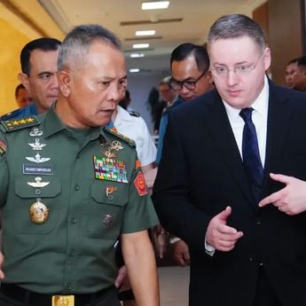 Kasum TNI Letjen Richard Tampubolon Terima Kunjungan Deputi Pertahanan AS, Bahas Penguatan Keamanan Kawasan