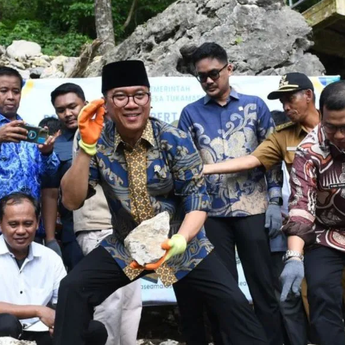 Mendes Ajak Desa Wisata Tonjolkan Ciri Khas Daerah