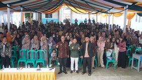 DPR RI bersama mitra kerja Badan Gizi Nasional (BGN) mengajak masyarakat berperan aktif untuk mensukseskan program Makan Bergizi Gratis (MBG). Program MBG merupakan kebijakan baru pemerintah dalam mengatasi tingginya kasus stunting dan malnutrisi.