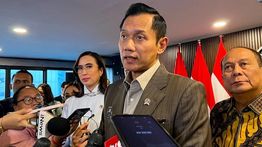 Menko AHY: Penerbangan Indonesia Mulai Terapkan SAF pada 2027 untuk Kurangi Emisi