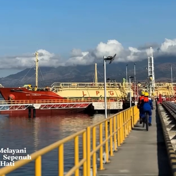 Demi Nyala Dapur Warga, Pertamina Berlayar Sampai ke Pulau Sumbawa