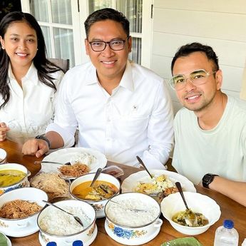 Momen Raffi Ahmad dan Wamen Pertanian Sudaryono Sarapan, Lauk Disajikan dalam Rantang