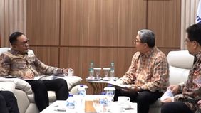 Wakil Menteri Investasi dan Hilirisasi/Wakil Kepala BKPM, Todotua Pasaribu, menerima audiensi dari PT Toyota Motor Manufacturing Indonesia (TMMIN).
