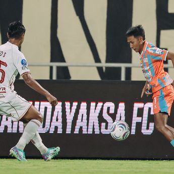 Persib Bandung Tekuk Garudayaksa FC 2-1