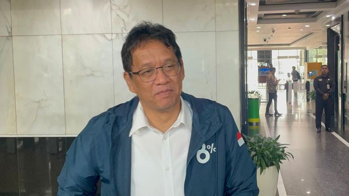 Menteri Keuangan (Menkeu) Purbaya Yudhi Sadewa mengecek kesiapan Lembaga National Single Window (LNSW) Kementerian Keuangan,Selasa 21 Okober 2025.  