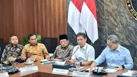 Pemerintah di bawah koordinasi Kementerian Koordinator Bidang Pangan memprioritaskan percepatan pemenuhan Sertifikat Laik Higiene Sanitasi (SLHS) bagi sekitar 8.000 Satuan Pelayanan Pemenuhan Gizi (SPPG) yang mendukung pelaksanaan Program MBG.