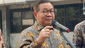 Gubernur DKI Jakarta, Pramono Anung menargetkan proyek pembangunan jalan sejajar rel kereta api di Pasar Minggu, Jakarta Selatan, dapat diselesaikan pada awal 2027.