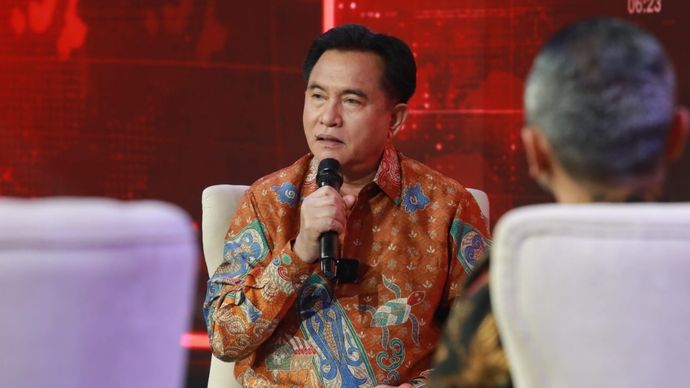 Yusril Ihza Mahendra, Menteri Koordinator Bidang Hukum, Hak Asasi Manusia, Imigrasi, dan Pemasyarakatan Republik Indonesia