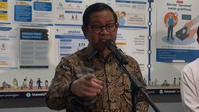 Gubernur DKI Jakarta, Pramono Anung menegaskan aturan tegas mengenai pemasangan bendera partai politik di area publik. Ia memastikan bahwa bendera parpol yang terpasang lebih dari 2-3 hari di pinggir jalan Jakarta akan langsung dicopot oleh Satpol PP