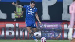 Ricuh Usai Persib vs Persija, Komdis PSSI Hanya Jatuhkan Hukuman untuk Marc Klok